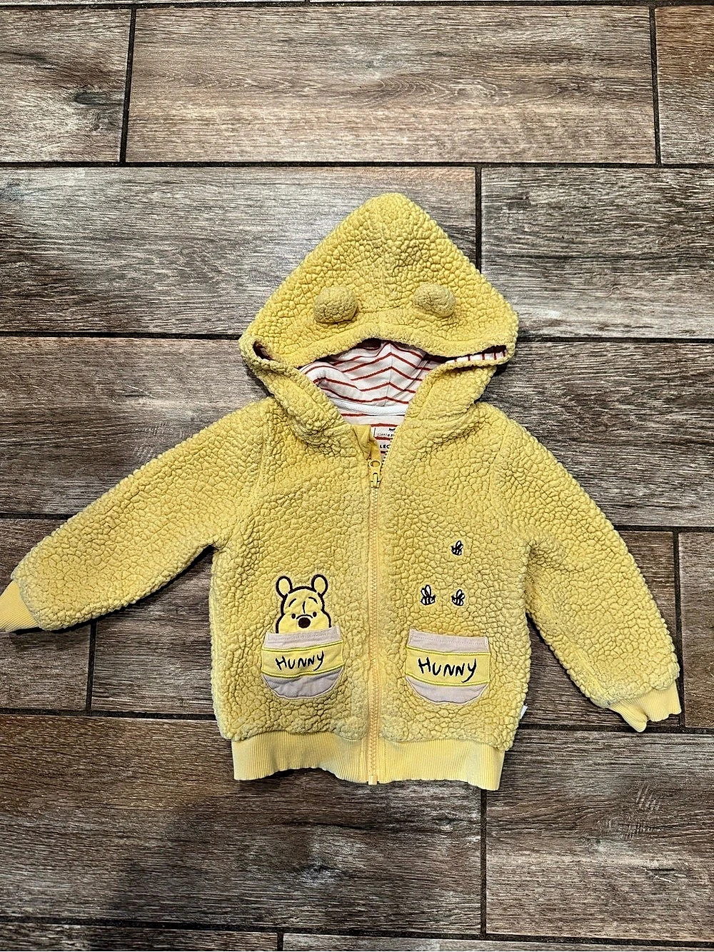 Vintage darling Disney Play Collection Winnie the Pooh Little Sleepies size 2